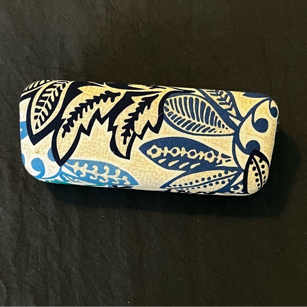 Vera Bradley Eyeglass Sunglass Hard Case Hinged Santiago Leaf Print Blue Tan - Picture 2 of 11